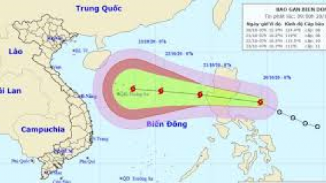 THỜI SỰ 6H CHIỀU 20/10/2020: Trong lúc 3 tỉnh Hà Tĩnh, Quảng Bình và Quảng Trị vẫn chìm trong mưa lũ, thì một cơn bão mạnh cấp 8 sắp vào Biển Đông.