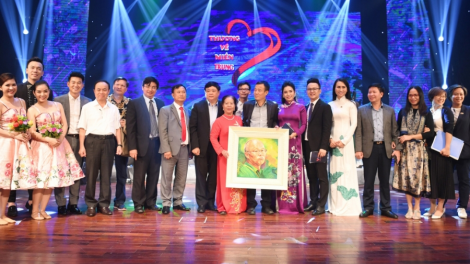 THỜI SỰ 6H SÁNG 31/10/2020: Gần 13 tỷ đồng là số tiền ủng hộ đồng bào miền Trung nhận được thông qua Chương trình nghệ thuật thiện nguyện “ Thương về miền Trung” do Đài TNVN tổ chức.