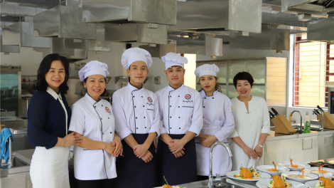 Học ngành Dịch vụ du lịch, khách sạn ra trường có thiếu việc làm? (04/10/2020)