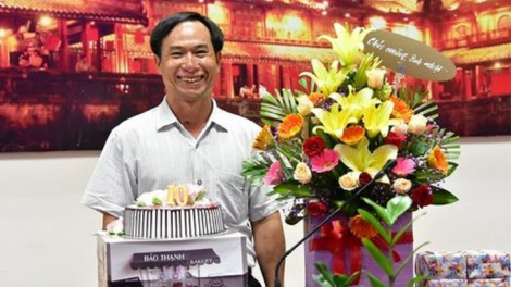 Tấm thiệp sinh nhật cuối cùng lặng lẽ tiễn đưa liệt sĩ Phạm Văn Hướng (17/10/2020)