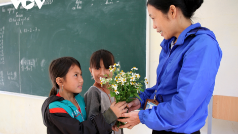 THỜI SỰ 6H SÁNG 20/11/2020: Hôm nay là Ngày nhà giáo Việt Nam 20-11, nhiều hoạt động tri ân thầy cô giáo diễn ra khắp cả nước