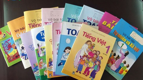 THỜI SỰ 21H30 ĐÊM 2/11/2020: Bộ Giáo dục và Đào tạo sẽ lấy ý kiến góp ý mở rộng trước khi phê duyệt sách giáo khoa mới lớp 2 và lớp 6