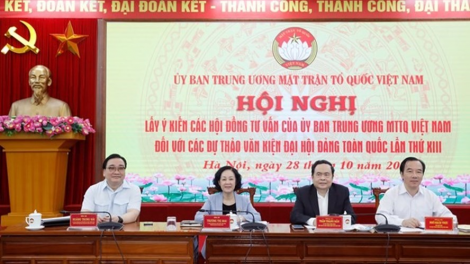 Phát huy trí tuệ, tâm huyết và trách nhiệm của Nhân dân trong đóng góp ý kiến cho Dự thảo Văn kiện trình Đại hội 13 của Đảng (17/11/2020)