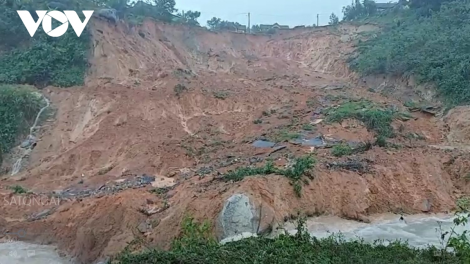 Đất chảy và thảm họa sạt lở núi miền Trung (15/12/2020)