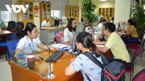 Nhiều chủ tài khoản ngân hàng hoang mang trước yêu cầu của ngành thuế (3/12/2020)