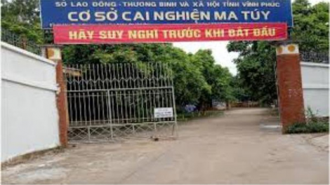 THỜI SỰ 12H TRƯA 9/12/2020: Nhiều ý kiến ĐBQH băn khoăn về Quy định cai nghiện ma túy đối với người từ 12 đến 18 tuổi.
