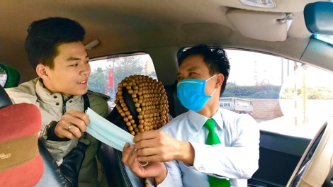 Làm thế nào để bảo vệ sức khỏe cho lái xe và khách hàng trước dịch viêm phổi cấp virus Corona (3/2/2020)
