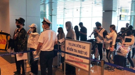 THỜI SỰ 12H00 TRƯA 6/3/2020: Từ ngày 7/3, tất cả hành khách nhập cảnh Việt Nam đều phải khai báo y tế điện tử bắt buộc
