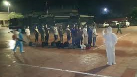 Nghệ An: Vì sao nhờ tỉnh bạn "chia sẻ" tiếp nhận công dân về cách ly? (23/3/2020)