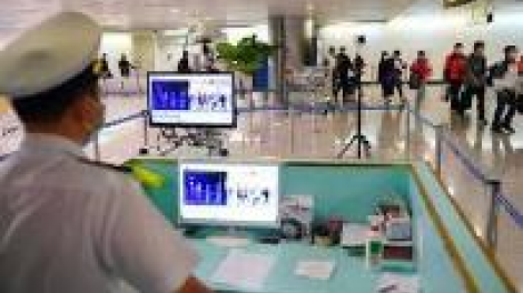 THỜI SỰ 12H TRƯA 14/3/2020: Bắt đầu từ 12h ngày 15/3, Việt Nam tạm thời chưa cho nhập cảnh đối với khách du lịch đến từ hoặc đã đi qua các nước thuộc khu vực Schengen và Vương quốc Anh, Bắc Ailen.