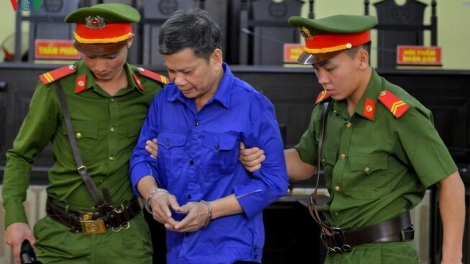 Vụ gian lận điểm thi: Bắt cựu phó trưởng phòng an ninh chính trị nội bộ Công an tỉnh Sơn La (13/3/2020)