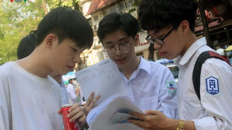 THỜI SỰ 21H30 ĐÊM 23/4/2020: Nhiều trường Đại học công bố phương án tuyển sinh mới sau khi Chính phủ quyết định phương án tổ chức thi tốt nghiệp THPT vào giữa tháng 8