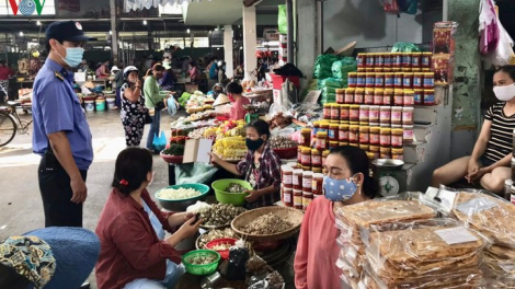 Nâng cao ý thức người dân tại các phiên chợ vùng cao (16/4/2020)