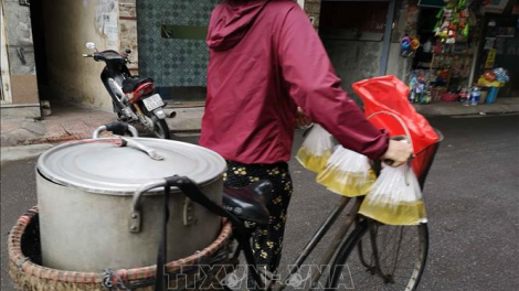 Hà Nội triển khai rà soát các nhóm đối tượng bị ảnh hưởng bởi dịch COVID-19 (18/4/2020)