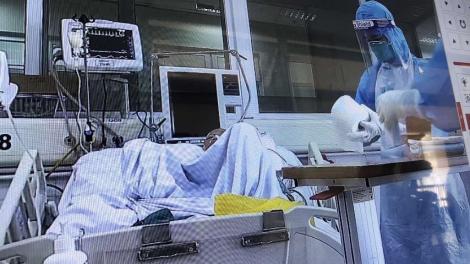 Các thầy thuốc trước giờ sum họp với gia đình (29/4/2020)
