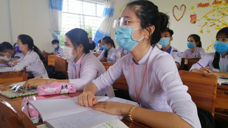 Có nên tạm dừng Kỳ thi THPT Quốc gia năm nay do dịch Covid-19? (10/4/2020)