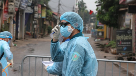 THỜI SỰ 18H CHIỀU 12/4/2020: Tiếp tục ghi nhận thêm 2 trường hợp mắc Sars-CoV2 đều ở thôn Hạ Lôi, Mê Linh, Hà Nội.
