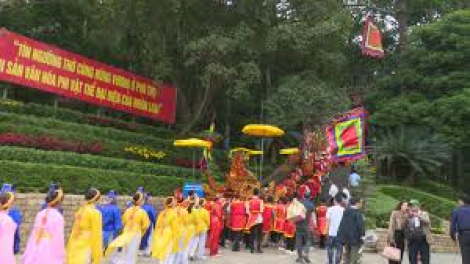 Giỗ tổ Hùng Vương: Nguồn cảm hứng gắn kết nghĩa đồng bào, đẩy lùi đại dịch (2/4/2020)