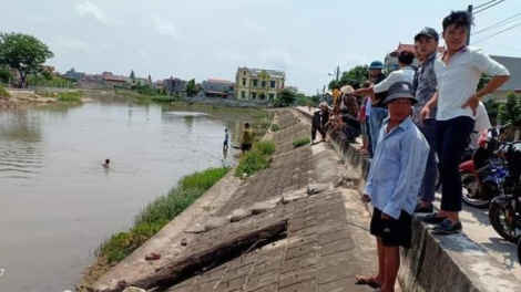 Liên tiếp xảy ra các vụ đuối nước thương tâm, do đâu? (27/5/2020)