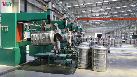Tái cơ cấu, khai thông thị trường nội địa, mở thị trường xuất khẩu trong bối cảnh “bình thường mới” (1/5/2020)