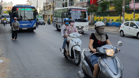 Đề xuất bật đèn xe máy ban ngày: Tính thực thi đến đâu? (14/5/2020)