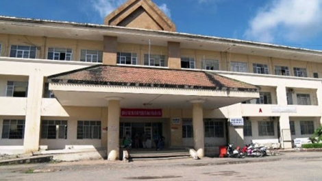THỜI SỰ 18H CHIỀU 21/5/2020: Bạc Liêu xem xét cách ly cục bộ một khu dân cư tại thành phố Bạc Liêu và cho học sinh Trường Tiểu học Kim Đồng nghỉ học đến hết ngày 24/5, sau khi phát hiện một người bán hàng rong tiếp xúc với bệnh nhân dương tính với virus SARS-CoV-2  .