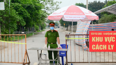 Người dân Hạ Lôi trước trước ngày dỡ phong tỏa (5/5/2020)