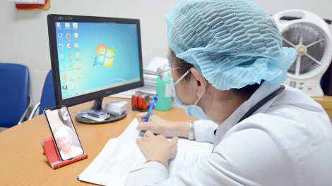 Mùa dịch Covid-19: Tránh lây nhiễm bằng chẩn đoán bệnh từ xa (4/5/2020)