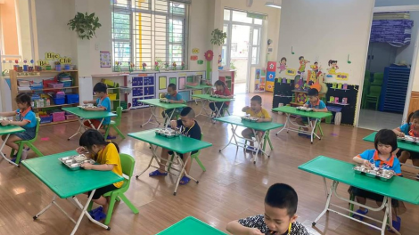 Bảo đảm an toàn phòng dịch cho học sinh bán trú (12/5/2020)