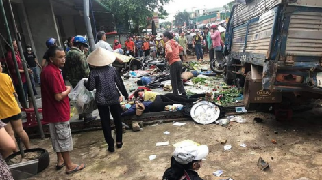 THỜI SỰ 12H TRƯA 13/6/2020: Tai nạn giao thông nghiêm trọng tại Đắk Lắk làm 10 người thương vong.
