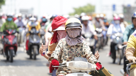 Miền Bắc đang trải qua đợt nắng nóng dài nhất trong vòng 27 năm (9/6/2020)