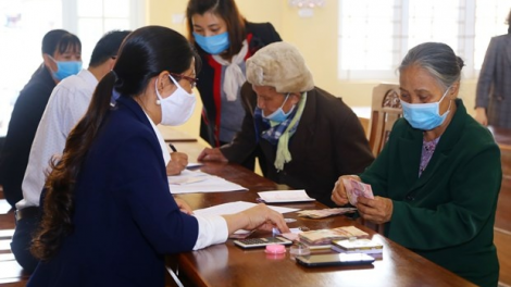 THỜI SỰ 21H30 ĐÊM 13/6/2020: Các đại biểu Quốc hội đề nghị xử lý nghiêm những hành vi trục lợi chính sách để đảm bảo tính hiệu quả, khả thi của gói hỗ trợ an sinh xã hội 62,000 tỷ.