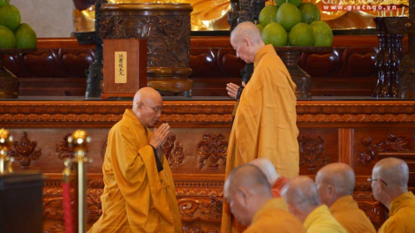 An cư kiết hạ: dừng bước vân du, chuyên tâm tu học (12/6/2020)
