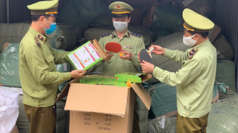 Lạng Sơn xử lý 6 cơ sở kinh doanh gửi hàng lậu qua đường bưu điện (26/6/2020)