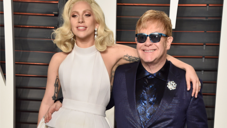 Ca khúc “Sine From Above” đánh dấu chặng đường đồng hành 1 thập kỷ giữa Lady Gaga và Elton John (13/6/2020)