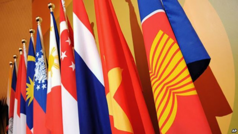Loạt bài: "Hợp tác kinh tế: Một trong 3 trụ cột chính của quan hệ hợp tác Việt Nam – ASEAN", bài 3: "Hợp tác- phát triển nguồn nhân lực chất lượng cao: Cụ thể hóa Tuyên bố ASEAN về Phát triển nguồn nhân lực" (29/7/2020)