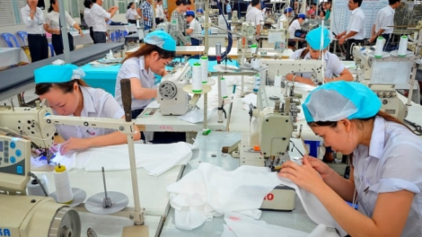 Gần 2,5 triệu lao động mất việc trong 3 tháng và tỉ lệ thất nghiệp trên cả nước dự báo gia tăng (16/7/2020)