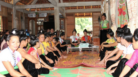 Tổ tài chính tự quản và câu chuyện của những phụ nữ đoàn kết xóa nghèo ở Điện Biên (30/7/2020)