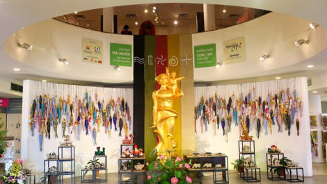 Mô hình làm sản phẩm handmade tạo việc làm cho người khuyết tật vươn lên, hòa nhập cộng đồng (6/7/2020)