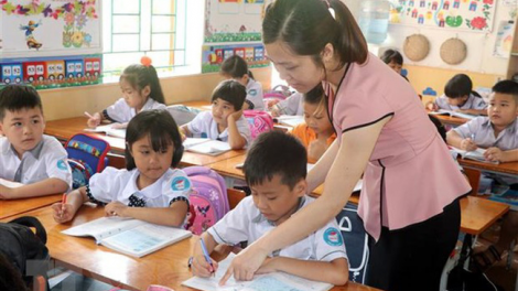 THỜI SỰ 6H SÁNG 5/7/2020: Không kéo dài hợp đồng lao động làm chuyên môn quá 12 tháng đối với giáo viên, viên chức.