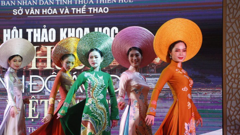 Huế hướng đến một “Kinh đô Áo dài” giữa lòng miền Trung (10/7/2020)
