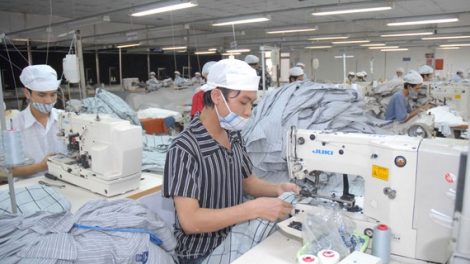 Hỗ trợ doanh nghiệp phát triển, tiêu thụ hàng hóa tại thị trường trong nước (28/7/2020)
