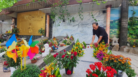 Linh mục Nguyễn Văn Tịch và hành trình an táng cho những đứa trẻ chưa kịp làm người (24/7/2020)