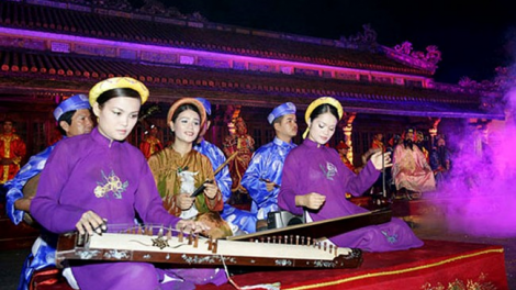 Nỗ lực bảo tồn giá trị nguyên bản của ca Huế (26/8/2020)