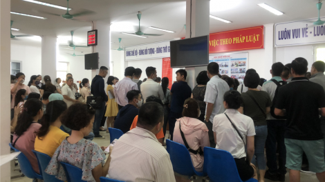 COVID-19: Thất nghiệp gia tăng - người lao động chật vật tìm kiếm cơ hội việc làm mới (22/8/2020)