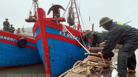 Ứng phó bão số 4: Theo dõi chặt chẽ lượng nước về các hồ chứa, đảm bảo an toàn hạ du (18/8/2020)