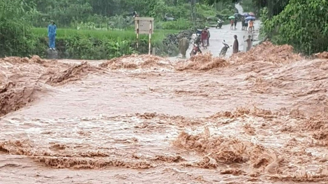 THỜI SỰ 12H TRƯA 3/8/2020: Cảnh báo lũ quét và sạt lở đất sau mưa lớn tại các địa phương vùng núi phía Bắc.