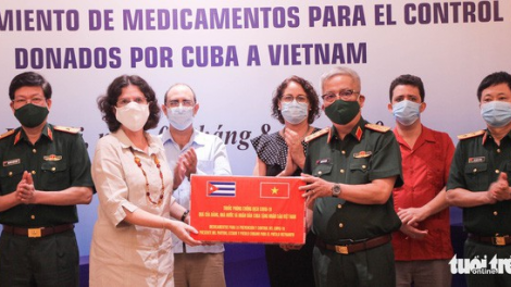 Bộ Quốc phòng làm việc với đoàn chuyên gia Cuba về phòng chống Covid-19 (18/8/2020)