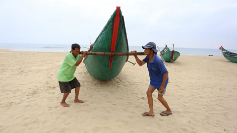 Hà Tĩnh cấm biển từ 15h chiều nay (17/9/2020)