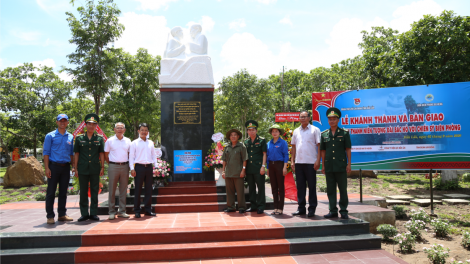 Đắk Lắk: Khánh thành tượng đài "Bác Hồ với chiến sỹ Biên phòng" (2/9/2020)
